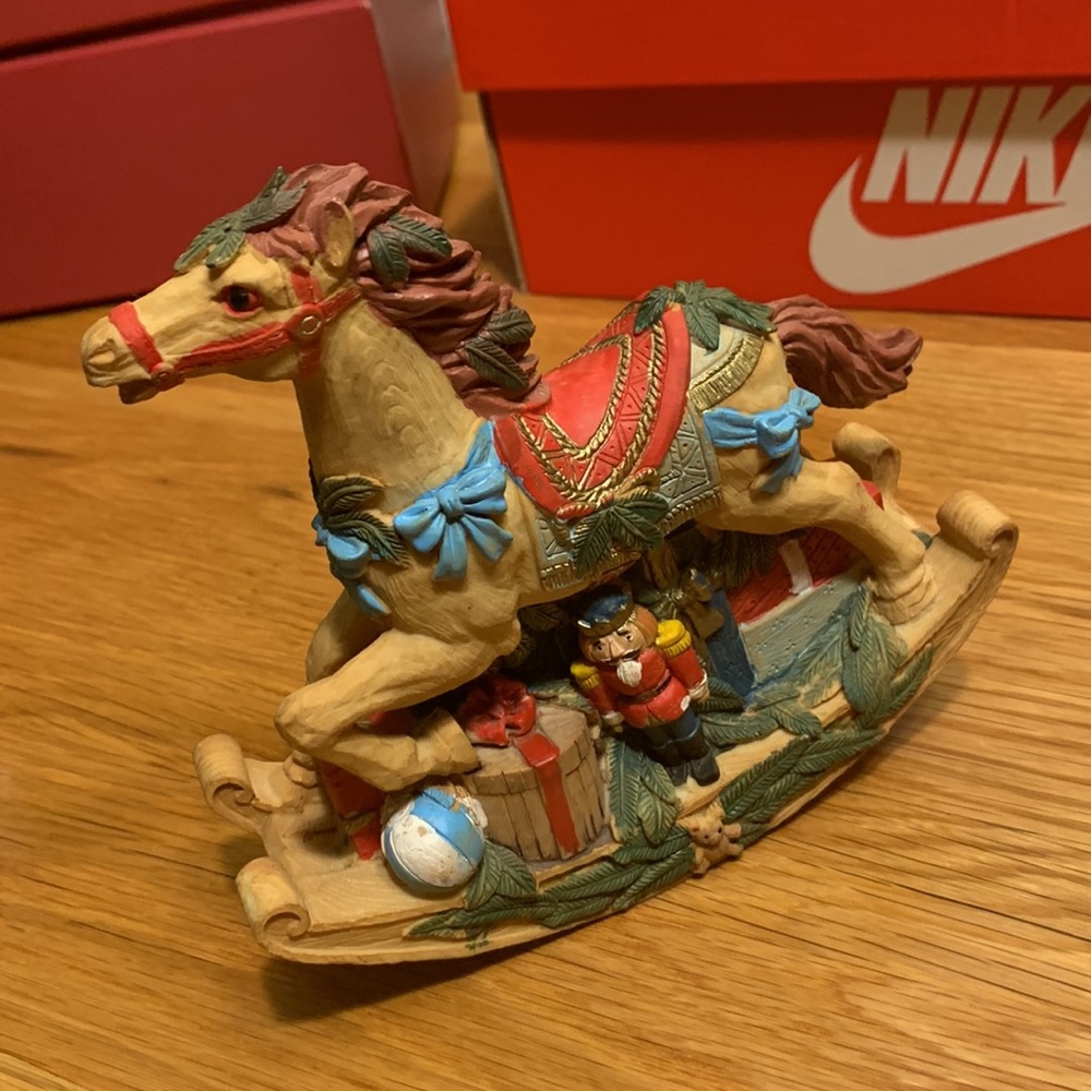 3 Vintage Rocking Horses - Picture 6 of 11